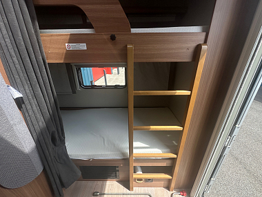  2019-weinsberg-400lk-caravan-for-sale-uc6140-32.jpg