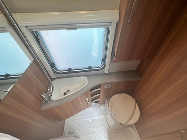  2019-weinsberg-400lk-caravan-for-sale-uc6140-39.jpg