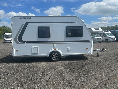  2019-weinsberg-400lk-caravan-for-sale-uc6140-6.jpg