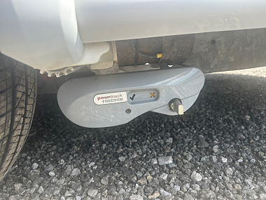  2019-weinsberg-400lk-caravan-for-sale-uc6140-9.jpg