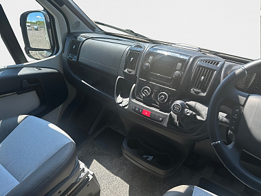 2020-autosleeper-kingham-for-sale-ros289-10.jpg