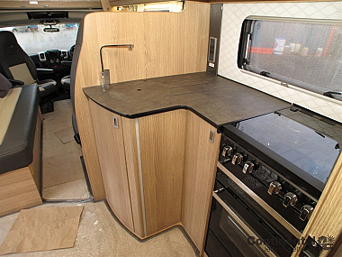  2020-autotrail-comanche-for-sale-uc5740-40.jpg