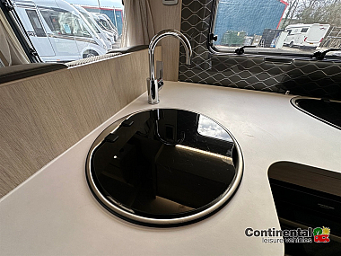  2020-autotrail-f-line-f60-for-sale-uc6208-26.jpg