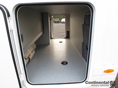  2020-autotrail-frontier-delaware-for-sale-with-black-cab-at4448-19.jpg