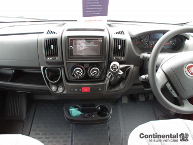  2020-autotrail-imala-615-for-sale-at4491-17.jpg