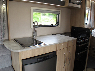  2020-autotrail-imala-730hb-for-sale-ros287-25.jpg