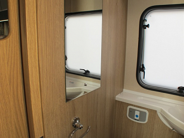  2020-autotrail-imala-736-for-sale-uc5910-50.jpg