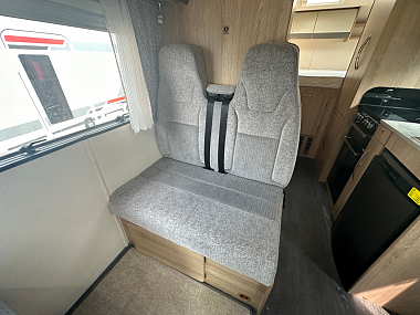  2020-autotrail-imala-736g-for-sale-ros316-17.jpg