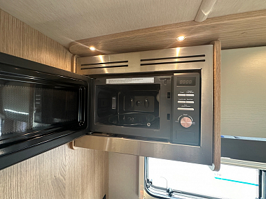  2020-autotrail-imala-736g-for-sale-ros316-36.jpg