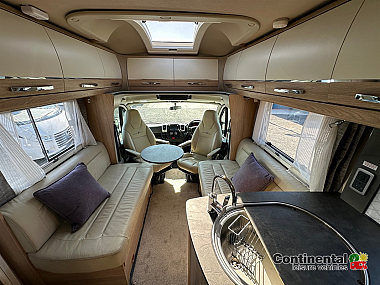  2020-autotrail-tracker-fb-for-sale-ros340-19.jpg