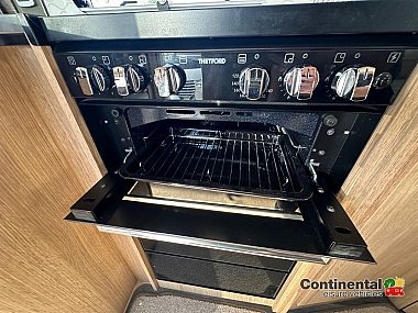  2020-autotrail-tracker-fb-for-sale-ros340-27.jpg