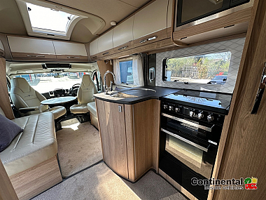  2020-autotrail-tracker-fb-for-sale-ros340-36.jpg