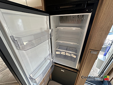  2020-autotrail-tracker-fb-for-sale-ros340-38.jpg