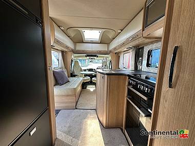  2020-autotrail-tracker-fb-for-sale-ros340-47.jpg