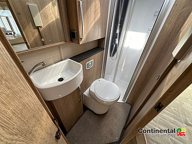  2020-autotrail-tracker-fb-for-sale-ros340-49.jpg