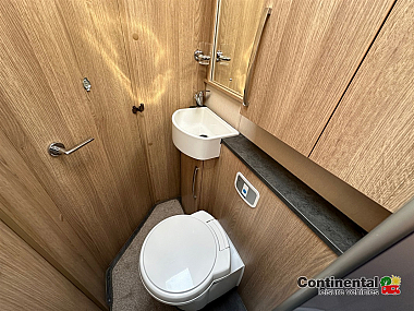  2020-autotrail-tracker-fb-for-sale-ros340-53.jpg