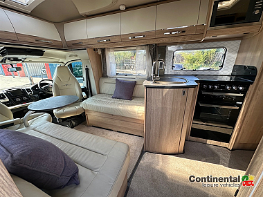  2020-autotrail-tracker-fb-for-sale-ros340-58.jpg