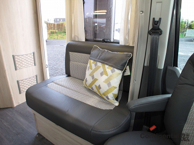 2020-autotrail-tribute-f72-for-sale-at4459-27.jpg