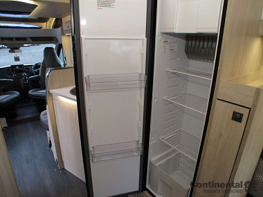 2020-autotrail-tribute-f72-for-sale-at4459-37.jpg