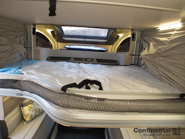 2020-autotrail-tribute-f72-for-sale-at4459-42.jpg