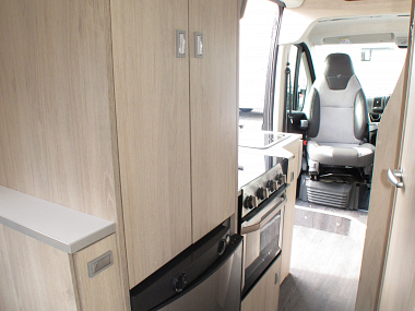  2020-autotrail-tribute-t680-for-sale-at4423-41.jpg
