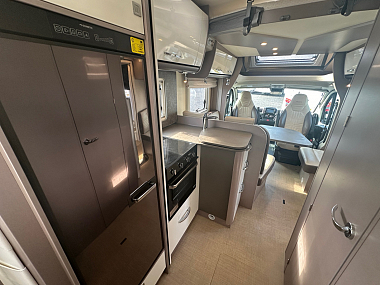  2020-burstner-harmony-td734-uc6166-38.jpg