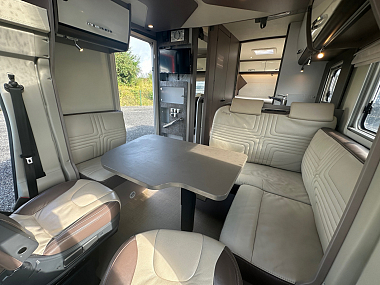  2020-burstner-harmony-td734-uc6166-58.jpg