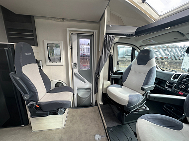  2020-chausson-travel-line-711-for-sale-uc6107-16.jpg
