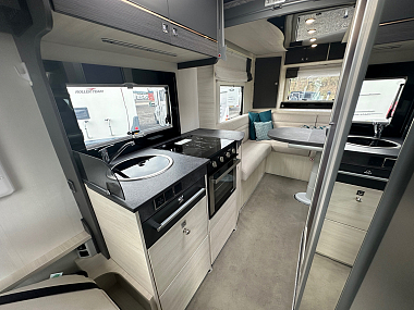  2020-chausson-travel-line-711-for-sale-uc6107-35.jpg