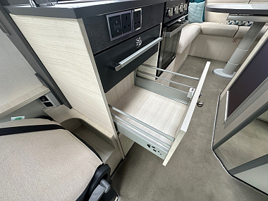  2020-chausson-travel-line-711-for-sale-uc6107-37.jpg