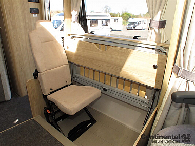  2020-elddis-autoquest-155-for-sale-uc5759-33.jpg