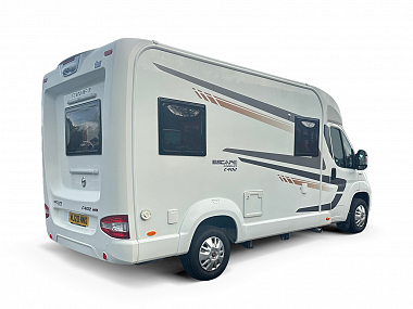  2020-swift-escape-compact-c402-for-sale-uc6242-5_4.jpg