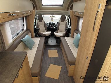  2021-auto-trail-tracker-eks-for-sale-at4551-31.jpg