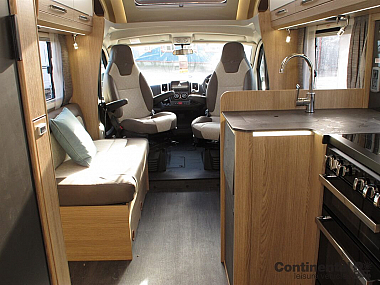  2021-auto-trail-tracker-fb-for-sale-at4558-36.jpg