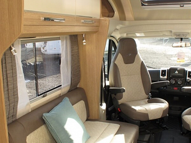  2021-auto-trail-tracker-fb-for-sale-at4558-39.jpg