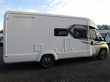  2021-auto-trail-tracker-fb-for-sale-at4558-7.jpg