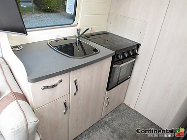  2021-autosleeper-kemerton-xl-for-sale-uc5877-34.jpg