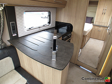  2021-autotrail-delaware-s-for-sale-ros286-25.jpg