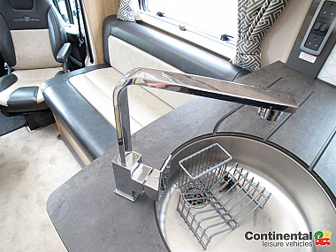  2021-autotrail-delaware-s-for-sale-ros286-27.jpg