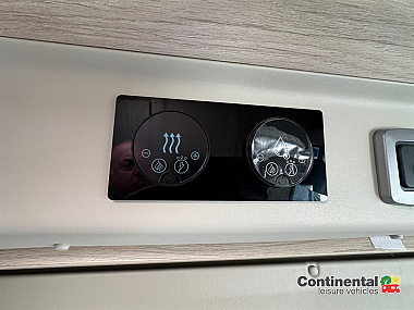  2021-autotrail-expedition-66-for-sale-ros339-22.jpg