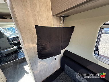 2021-autotrail-expedition-66-for-sale-ros339-32.jpg