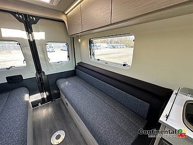  2021-autotrail-expedition-66-for-sale-ros339-40.jpg