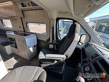  2021-autotrail-expedition-66-for-sale-ros339-44.jpg