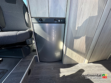  2021-autotrail-expedition-66-for-sale-ros339-46.jpg