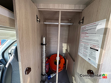  2021-autotrail-expedition-66-for-sale-ros339-49.jpg