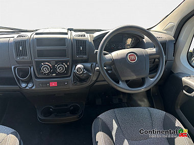  2021-autotrail-expedition-66-for-sale-ros339-9.jpg