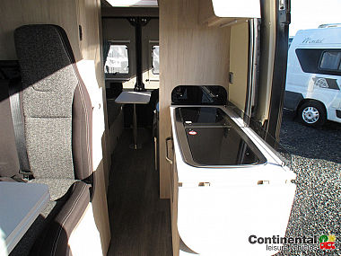  2021-autotrail-expedition-67-for-sale-uc5950-1.jpg