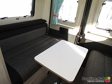  2021-autotrail-expedition-67-for-sale-uc5950-12.jpg