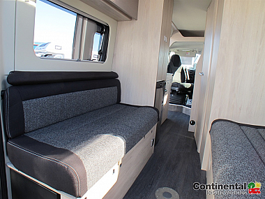  2021-autotrail-expedition-67-for-sale-uc6059-24.jpg