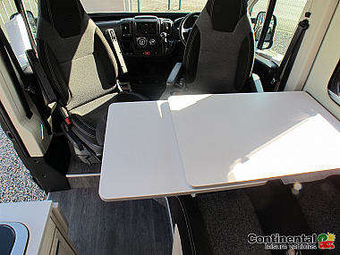  2021-autotrail-expedition-67-for-sale-uc6059-7_1.jpg